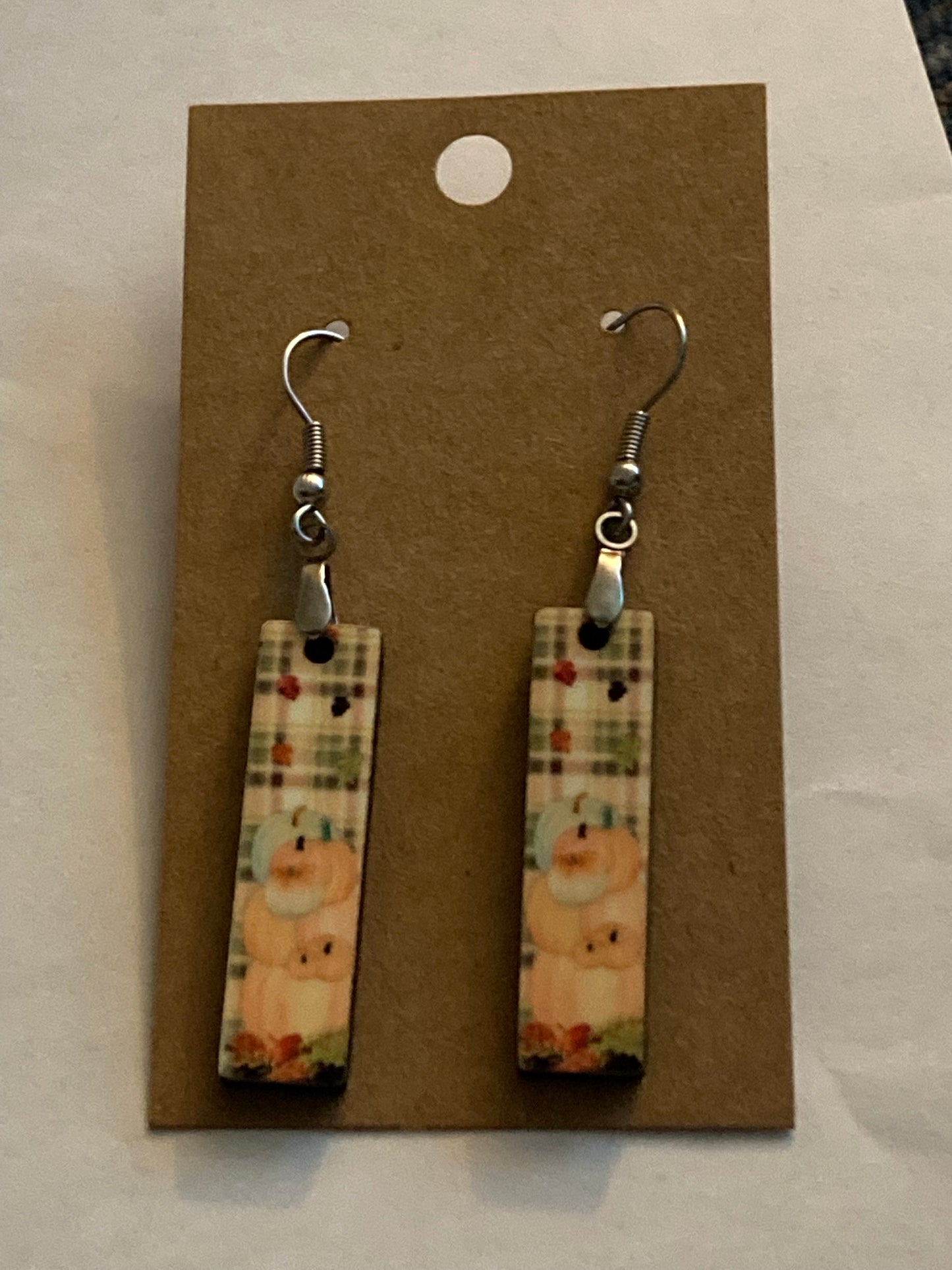 Plaid Pumpkin (BE10) - Bar Shape Earrings - 1.5"