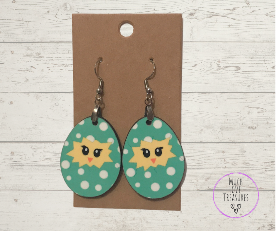 Green Pastel Egg Shape Earrings with Chick (E02)