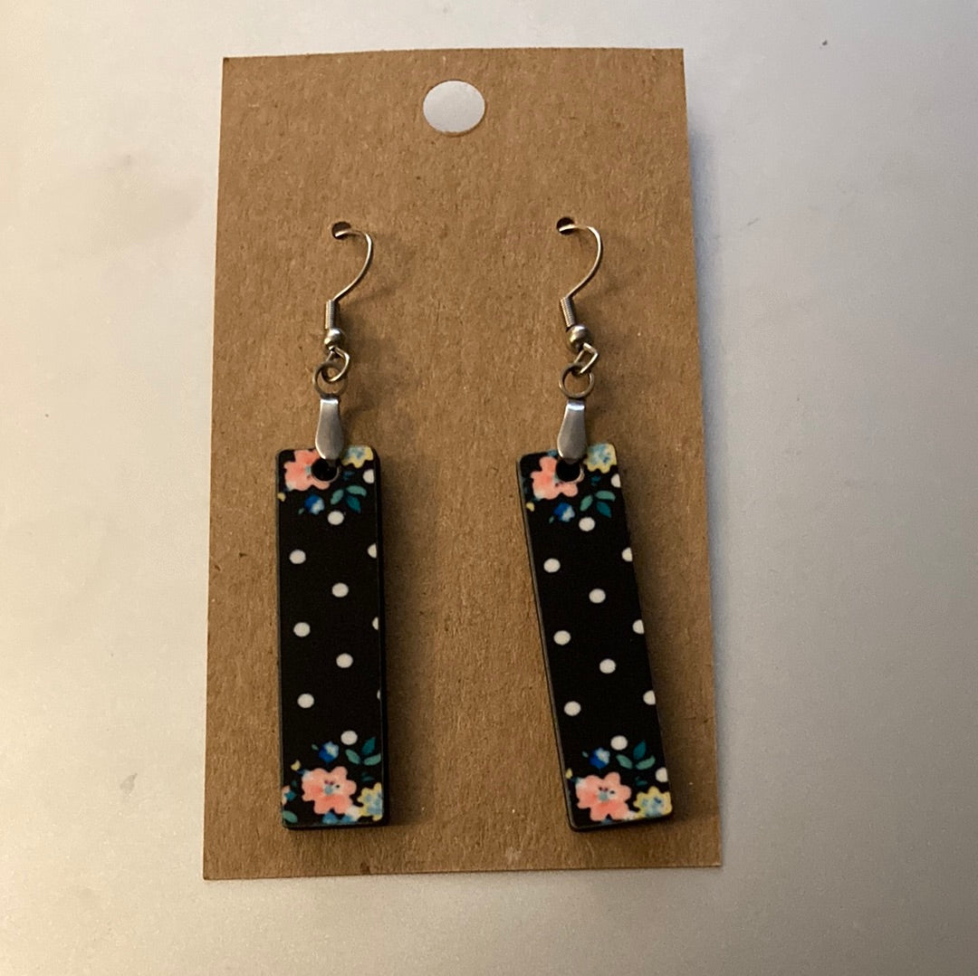 Black Dot Floral (BE21) - Bar Shape Earrings - 1.5"