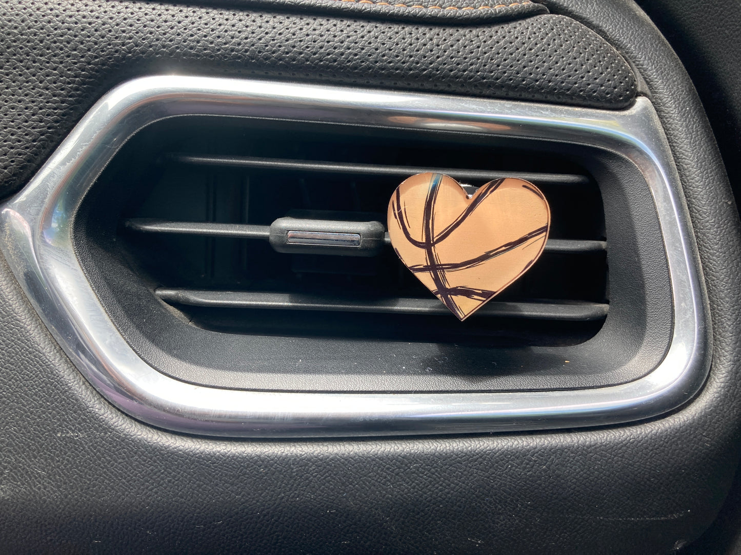 Basketball (HE02) Heart Acrylic 1.5" Vent Clip