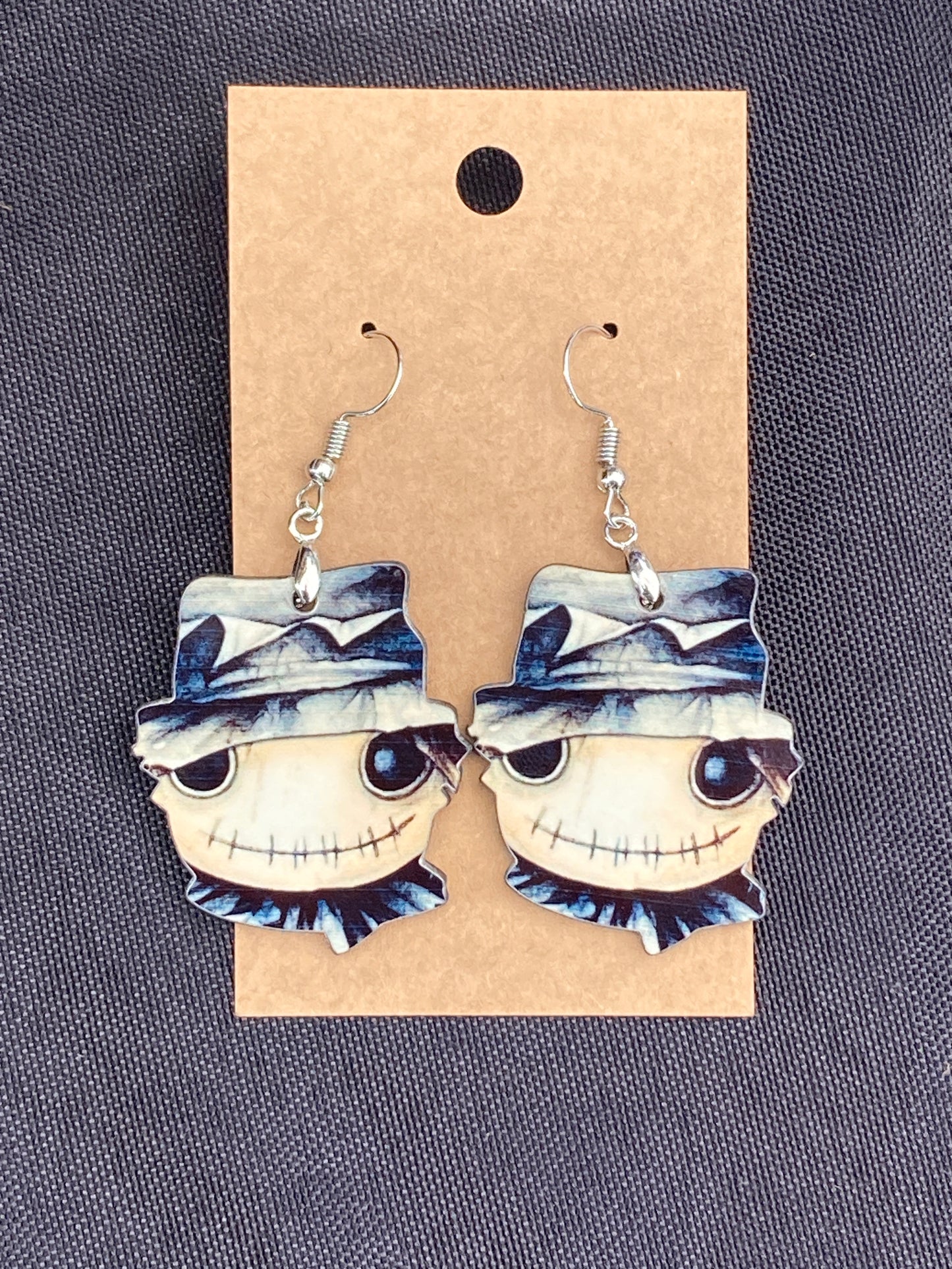 Scarecrow 2 (SC06) - Scarecrow Earrings 1.5"