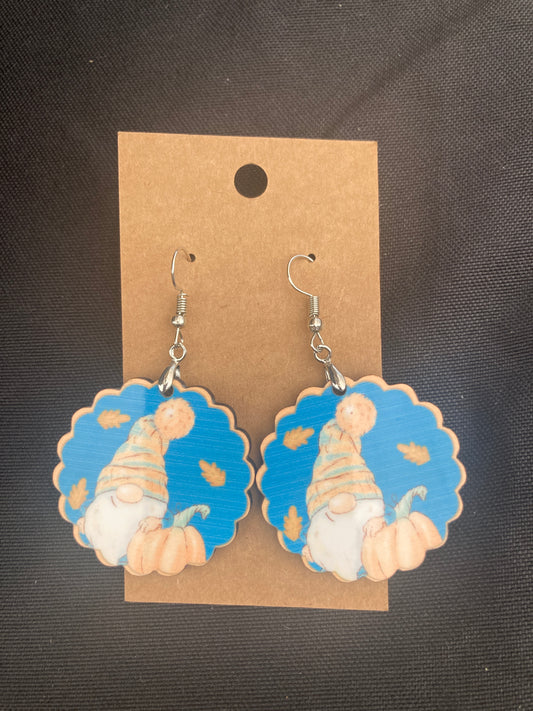 Gnome 1 (SCA01) - Scallop Earrings 1.5"