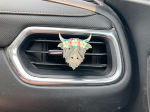 Summer Floral (HC06) Highland Cow 2" Vent Clip