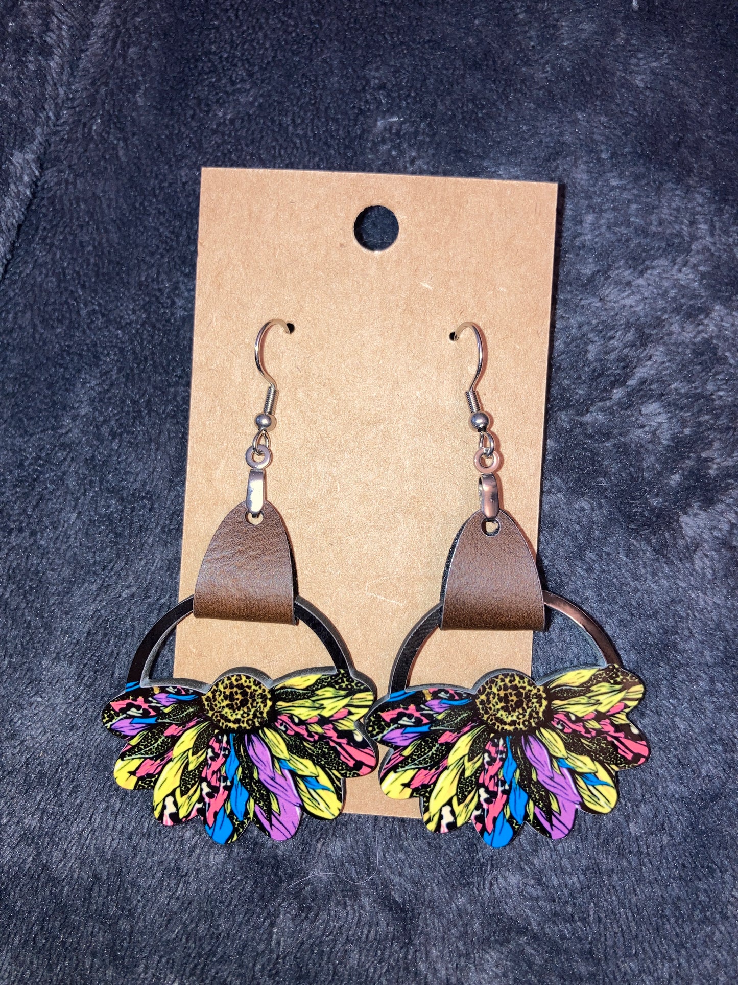 Multicolor Print (LRF13) Round Flower Earrings with Faux Leather Accent