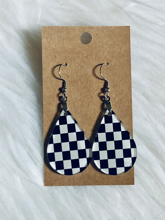 Checkered (TD63) Tear Drop Acrylic Earrings
