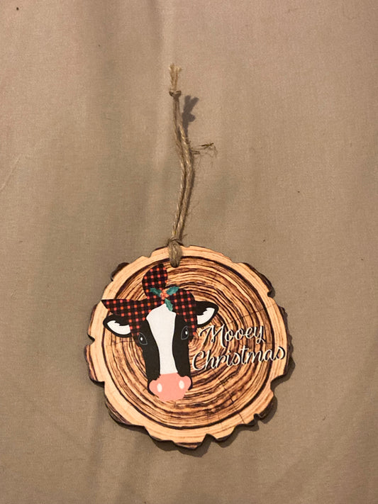 Mooey Christmas Red (WS13) Wood Slice Ornament